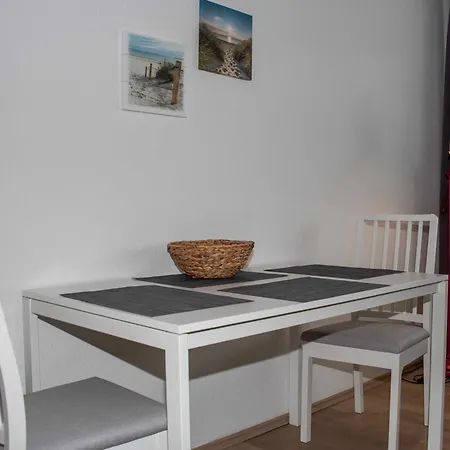 077-2 Ferienwohnung Jungmann *